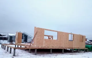 House, “Barnhouse 110” design, TSN homeowners’ association “Orlinye Kholmy”: wall assembly