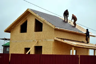 Haus nach Projekt „Sefir“, Siedlung Dubna: Fertiges Haus