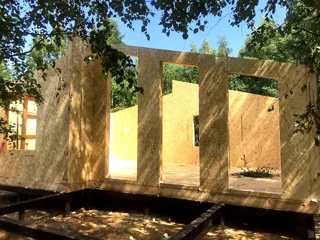 Haus nach individuellem Projekt, KP „Jaroslawskoje Wsmorje“: Wandmontage