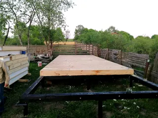 House based on the “Ochag” design, Starkovo village: SIP panel floor at level 0
