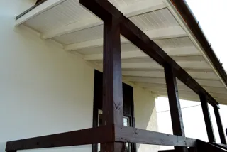 Haus nach Projekt „Fantasija“, Siedlung Plotina: Fassadenverkleidung