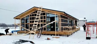 Haus nach Projekt „Chalet 76.3“, Siedlung Parkovo: Fassadenverkleidung