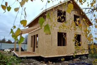 Haus nach Projekt „Solo“, Siedlung Vichuga: Obergeschoss und Dachgeschoss