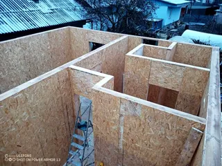 83,37 m² ev, “Avdeevo 2” projesi, Kostroma: iç bölme duvarlar