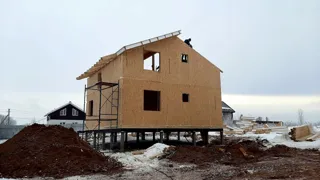 Haus nach Projekt „Jessentuki 8x8“, Dorf Kadnikovo: Wandmontage