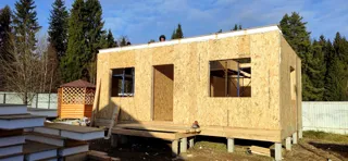 128 m² house built to a custom design, Byakovo village: wall assembly