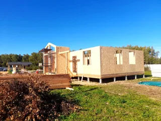 Haus nach individuellem Entwurf, Gebiet Iwanowo: Wandmontage