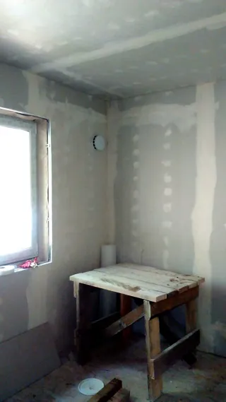 Haus nach Projekt „Slawjanskij Skit“, Region Jaroslawl: Fassadenverkleidung