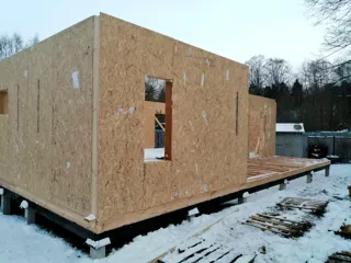 Haus nach Projekt „Randevu - E2.8“, Dorf Ivanteevka: Wandmontage