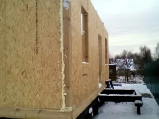 House based on the “Dilizhans 8x8” design, Moscow Region: wall assembly