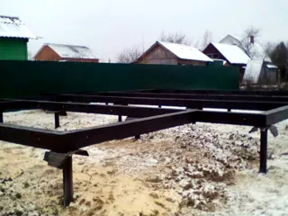 House based on the “Dilizhans 8x8” design, Moscow Region: foundation and sill strapping