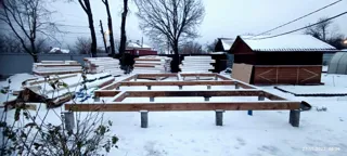 74 m² ev, özel proje, “Jeleznodorojnik” SNT: temel ve taban kuşağı