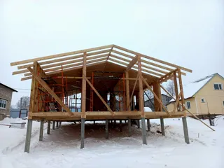 “Barnhouse 76.1” projesine göre ev, Kostroma bölgesi: duvar montajı