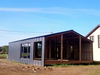 “Barnhouse 76.1” projesine göre ev, Yadrominskoe kasabası: tamamlanmış ev