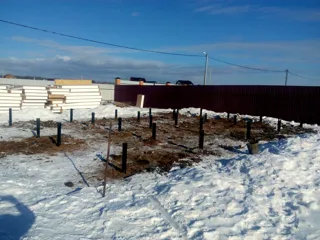 Haus nach Projekt „Sefir“, Siedlung Dubna: Fundament und Grundrahmen