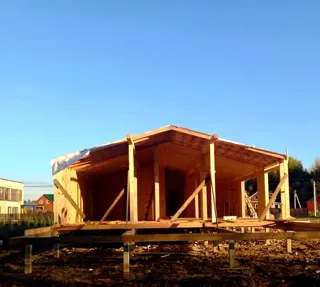 141 m² ev, “Barnhouse 110” projesi, “EKO OZERO” sitesi: duvar montajı