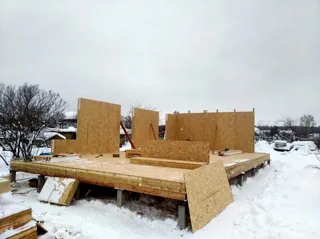 Haus 77,4 m², individuelles Projekt, SNT „Sadowod“: Wandmontage