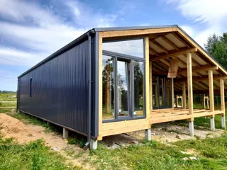 Haus nach individuellem Entwurf, Dorf Aprakisino: fertiges Gebäude
