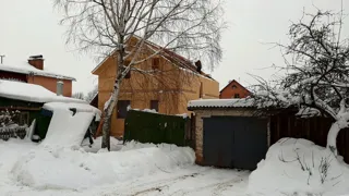 Custom-design house, Ivanovo: wall assembly