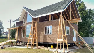 Haus nach Projekt „Sarja“, Kazan: Fassadenverkleidung