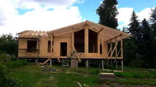 Custom-design house, Shurintsevo village: wall assembly