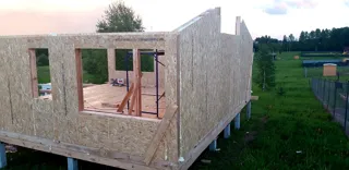 Haus 84 m², individuelles Projekt, Siedlung „Pojma Rusy“: Wandmontage