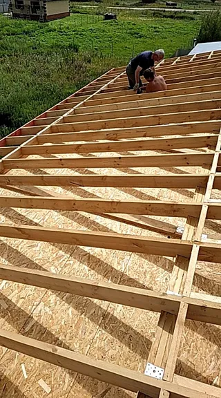 Haus nach individuellem Projekt, Dorf Kovarditsy: Trennwände