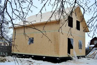 Haus nach individuellem Entwurf, Ivanovo: Wandmontage