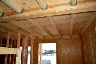 Haus nach Projekt „Sefir“, Dorf Kadnikovo: Innenwände