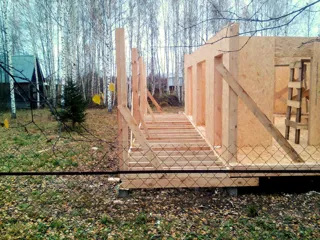 Haus nach Projekt „Mistika - S2.5“, SNT „Koltschugino“: Wandmontage