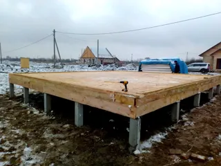 135 m² house based on the “Vstrecha” design, Kostroma Region: SIP panel floor at level 0