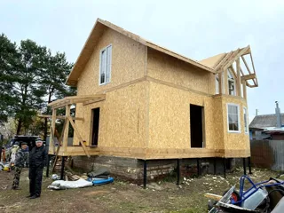 107 m² house built to a custom design, Shuya: roofing