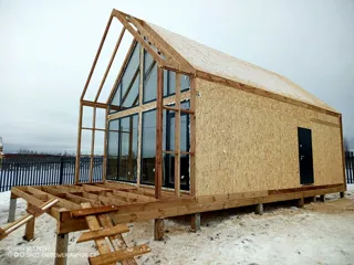 “Barnhouse Otrazhenie” projesine göre ev, Yaroslavl bölgesi: duvar montajı