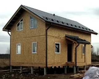 House, “Ermak” design, Chkalova settlement: roofing