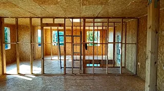 “William” projeli ev, Shuya: iç bölme duvarları