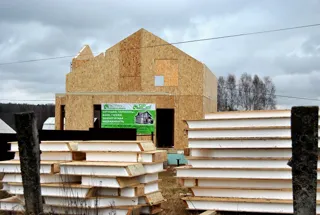 “111” projesine göre ev, Ivanovo: duvar montajı