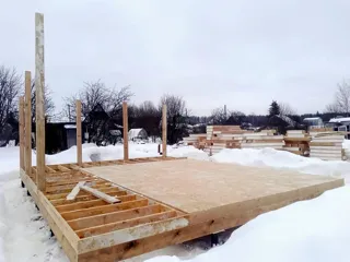 55 m² ev, özel proje, “Ivanovets” SNT: duvar montajı