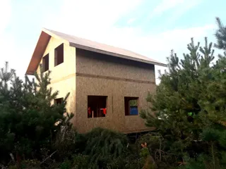 Haus nach Projekt „Alfa“, Dorf Bor: Fertiges Haus