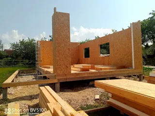 “Mistika - S2.8” projesine göre ev, SNT “Kovrovstroy”: duvar montajı