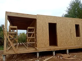 Haus 83,6 m², Projekt „Jaroslawl“, Dorf Gorshkovo: Wandmontage