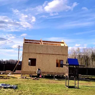 Haus nach Projekt „Jessentuki 8x8“, Gebiet Iwanowo: Obergeschoss und Dachgeschoss