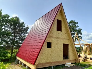 “A-Frame 57” projesine göre ev, Poddubnovo köyü: tamamlanmış ev