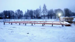 Eingeschossiges Haus nach Projekt „Sabawa“, Dorf Dyakovo: Fundament auf Stahlbetonpfählen