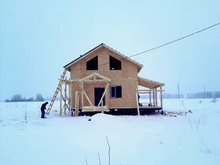 Haus nach Projekt „Sefir“, Dorf Zubino: Wandmontage