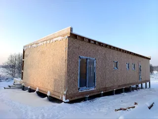 Haus nach individuellem Entwurf, Region Leningrad: fertiges Gebäude