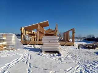 House based on the “Barnhouse 110” design, Moscow Region: wall assembly