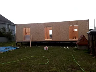 Haus nach Projekt „Korsar - D2.8“, Dorf Yakovlevo: Wandmontage