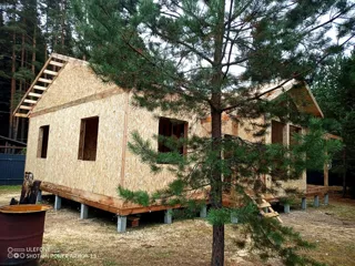 Custom-design house, Svetloe village: wall assembly