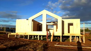 Haus nach individuellem Projekt, KP „Isumrud, Dorf Nowo-Talizy“: Wandmontage