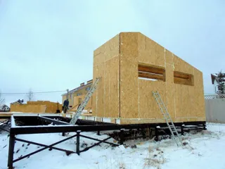 Haus nach Projekt „Arizona“, Gebiet Nischni Nowgorod: Wandmontage
